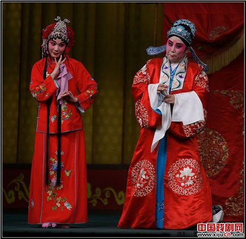 《严罗锅抢亲》