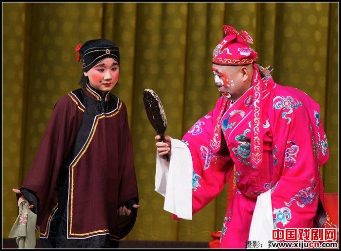 《严罗锅抢亲》