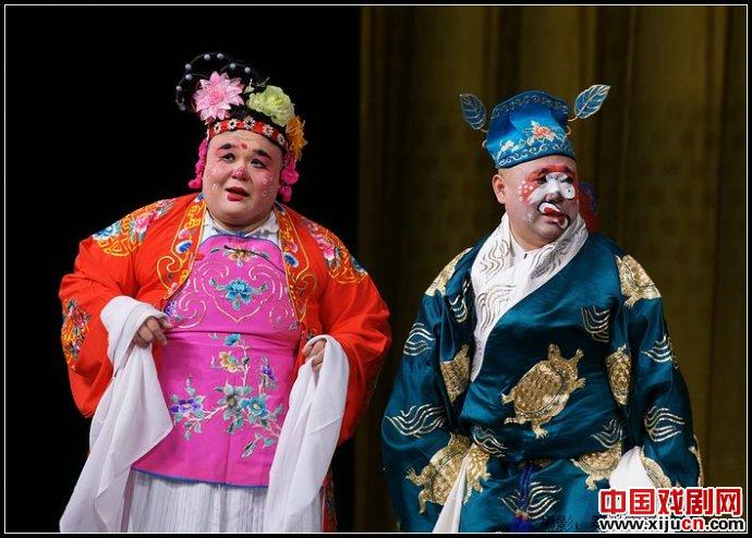 《严罗锅抢亲》