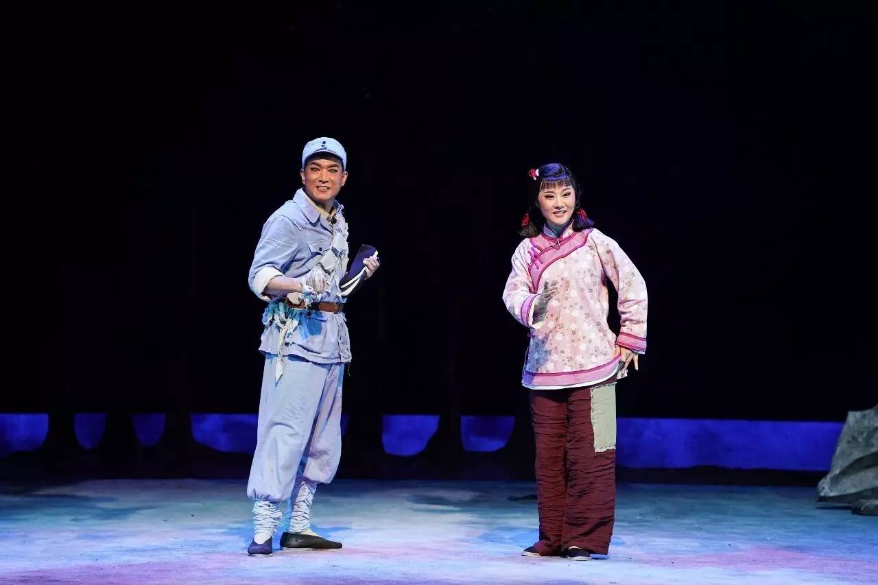 北京京剧院进入张家口演出新的现代京剧《琅琊山》
