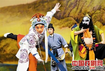以王平为主角的京剧《野猪林》在北京长安大剧院上演
