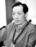 “资深京剧迷”翟惠生
