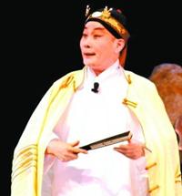 《九霄云外》中的“唱、读、做、玩”都很精彩。
