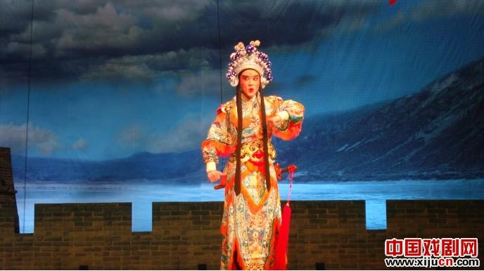 评剧《夫人城》