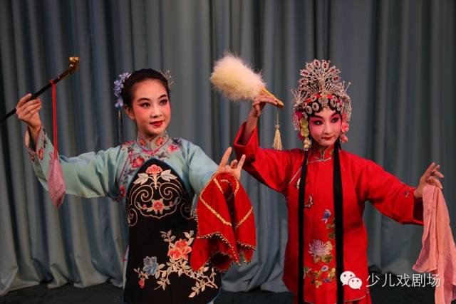 评剧《花为媒·坐楼、花园》